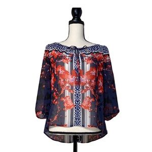 Guess HiLo 3/4 Sleeve Drawstring Neck Size: Medium